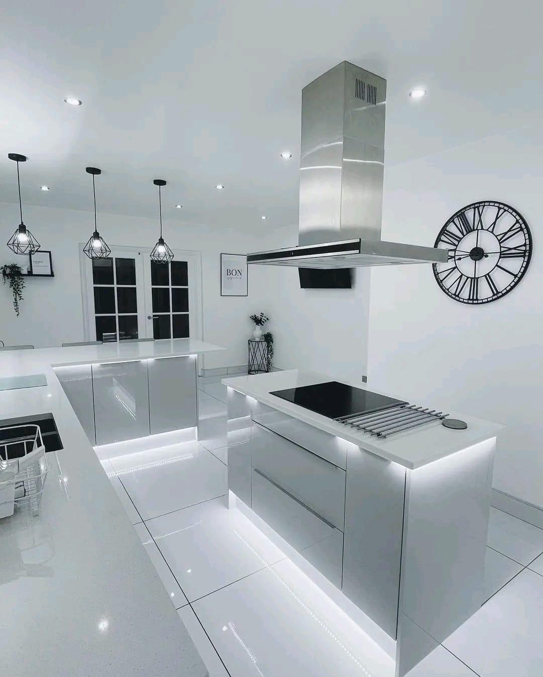 Residential Door Installation in Miami